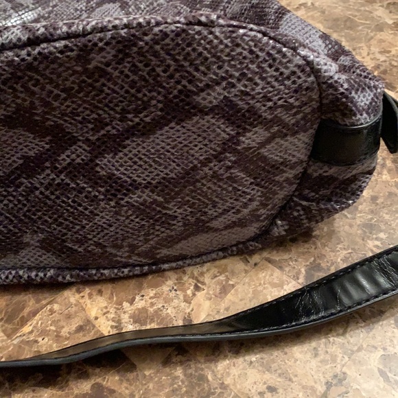 Marc Fisher bag - Picture 2 of 11